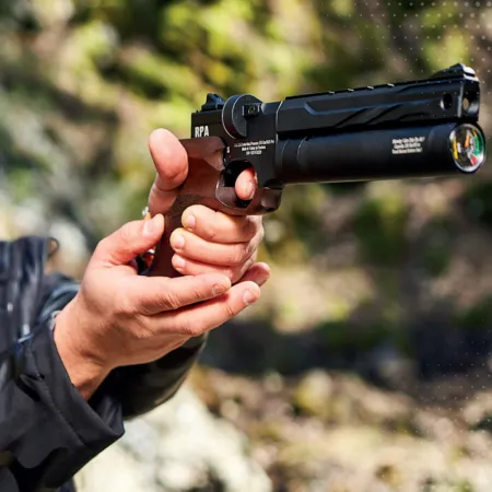 Pistolet wiatrówka Reximex PCP RPA 4,5 mm drewno