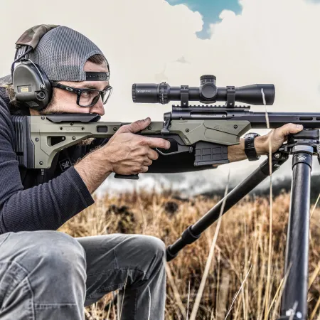 Luneta celownicza Vortex Strike Eagle 3-18x44 FFP 34 mm AO EBR-7C MOA/MRAD