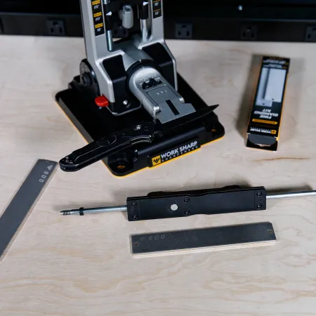 Zestaw dwóch kamieni diamentowych 600 / 800 do ostrzałki Work Sharp Professional Precision Adjust
