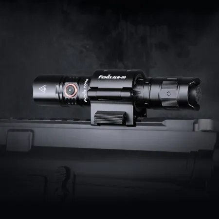Latarka taktyczna LED Fenix PD35 V3.0 czarna