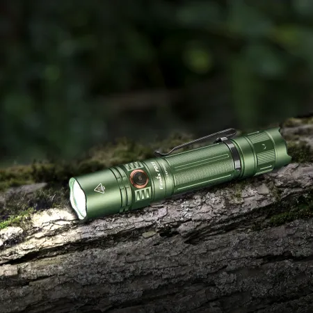 Latarka taktyczna LED Fenix PD35 V3.0 zielona
