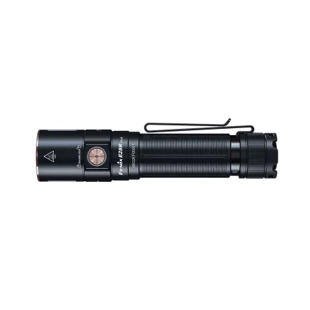 Latarka diodowa Fenix E28R V2.0