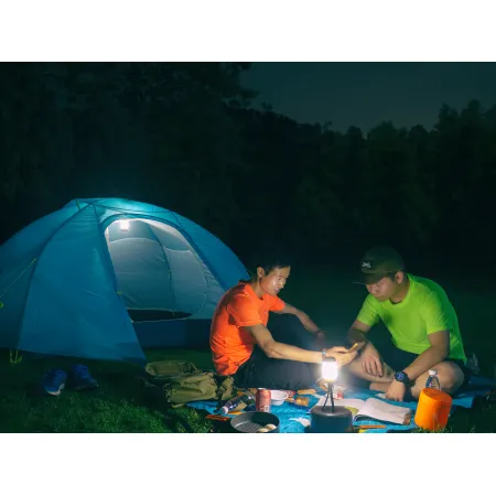 Lampa kempingowa Fenix CL26R czarna