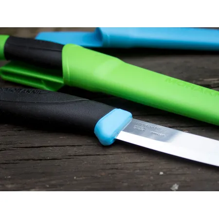 Nóż Morakniv Companion zielony stal nierdzewna