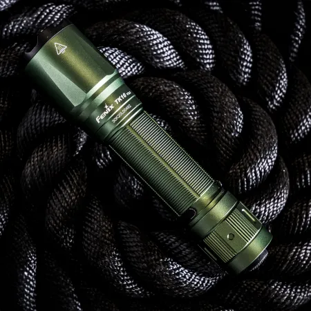 Latarka taktyczna Fenix TK16 V2.0 zielona